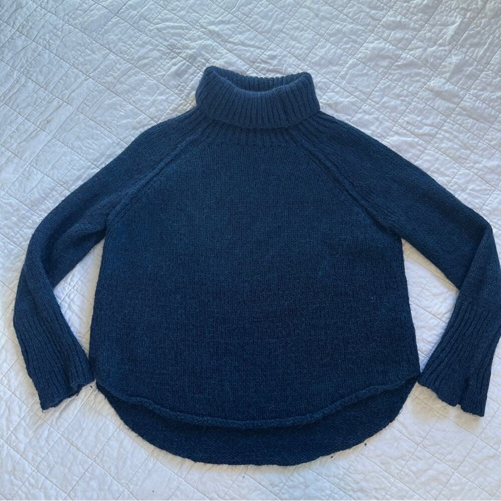 Brochu Walker Newton Alpaca Funnelneck Sweater Medium Navy Blue